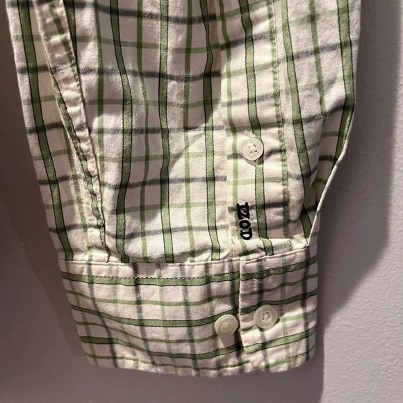 IZOD Flannel Size Large - Picture 4 of 4